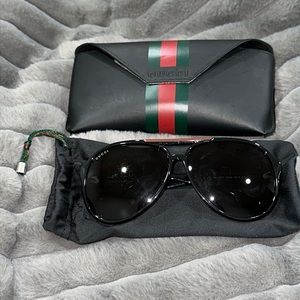 Gucci Aviator Sunglasses